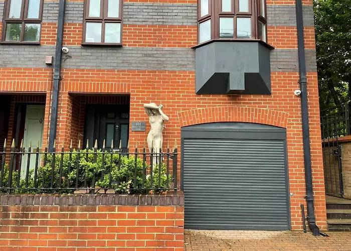 Stylish 1-Bed Studio